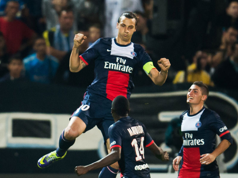 Obenauf! Zlatan Ibrahimovic schoss Paris St.-Germain per Elfmeter zum Sieg gegen "OM".