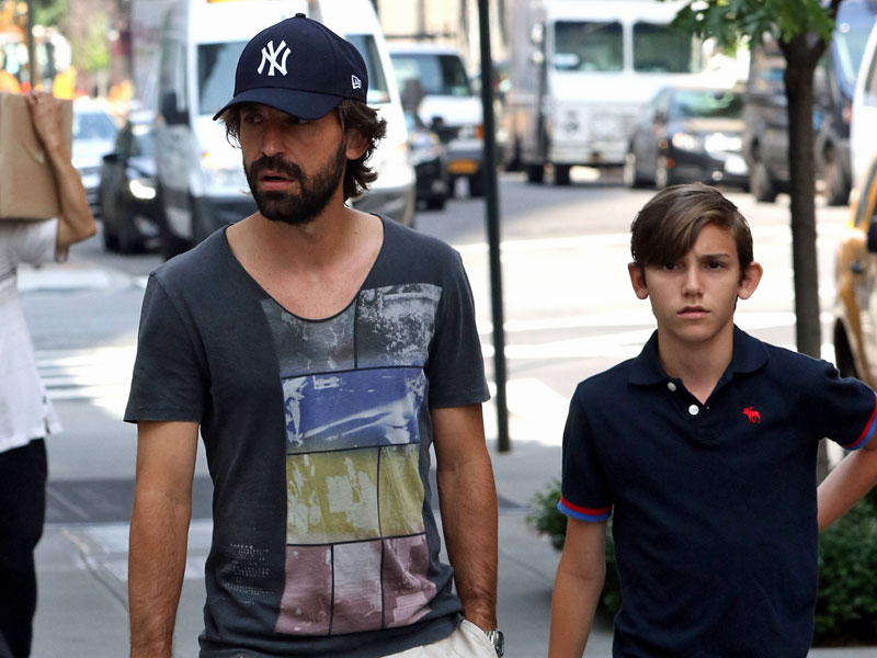 Noch ist alles neu, auf dem Platz soll aber alles beim Alten bleiben: Andrea Pirlo ist offiziell in New York angekommen.