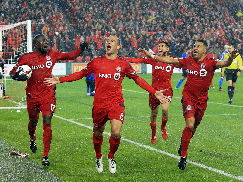 Vor der Saison noch kein Play-off-Match gewonnen? Benoit Cheyrou (#8) und sein Toronto FC stehen im MLS-Finale.