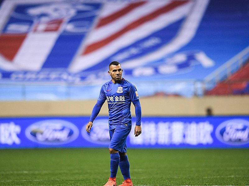 Verdient angeblich 38 Millionen Euro: Carlos Tevez.