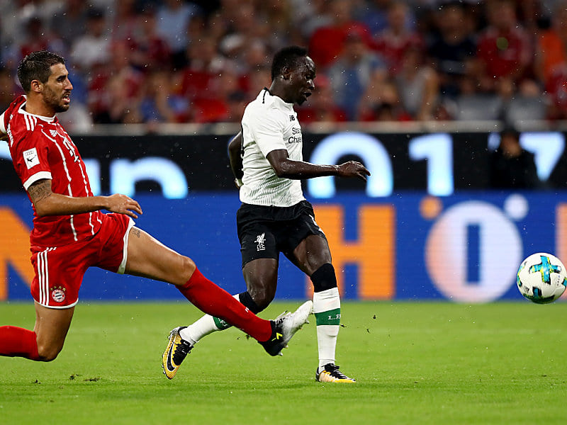 Führungstreffer: Sadio Mané (re.) trifft zum 1:0 für Liverpool.