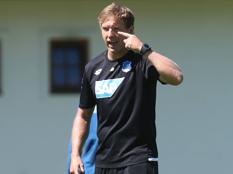 Was kommt auf seine Mannschaft in den Champions-League-Play-offs zu? Hoffenheim-Trainer Julian Nagelsmann.