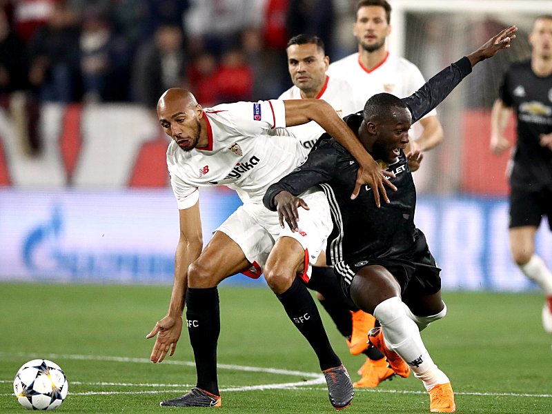 Kampf um jeden Zentimeter: Steven N'Zonzi und Romelu Lukaku.