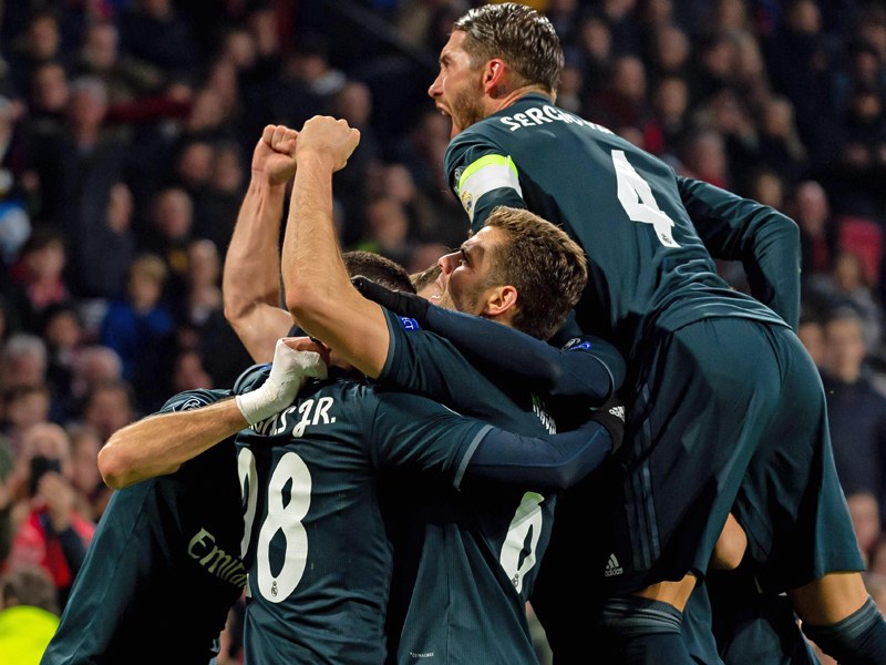Real jubelt in Amsterdam: Die Königlichen siegten am Mittwochabend in der Johan Cruijff ArenA.