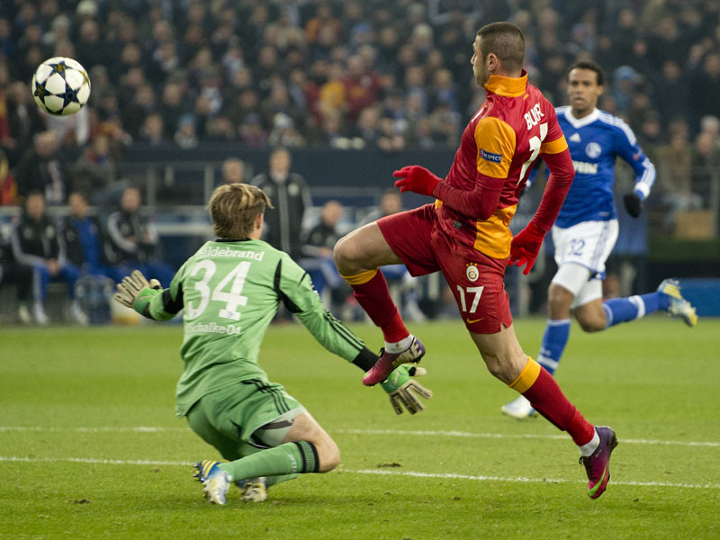 Burak überwindet Hildebrand beim 1:2
