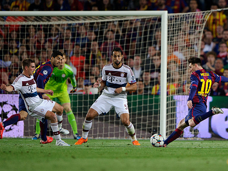 Lionel Messi (re.)