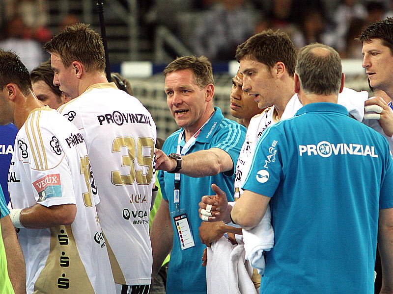 Kiels Trainer Alfred Gislason fand offenbar die richtigen Worte an sein Team.