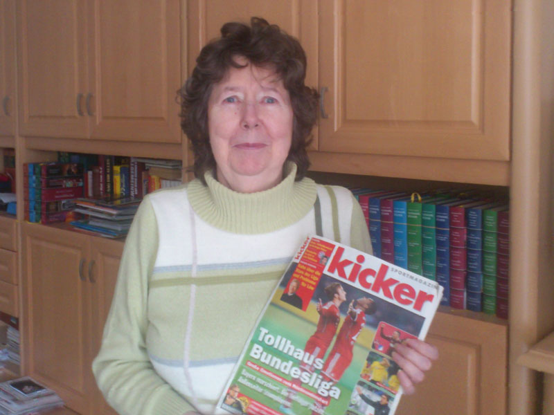 Sorgt mit 78 Jahren noch für Furore im kicker-Managerspiel: Ingeborg Würpel aus Hannover.