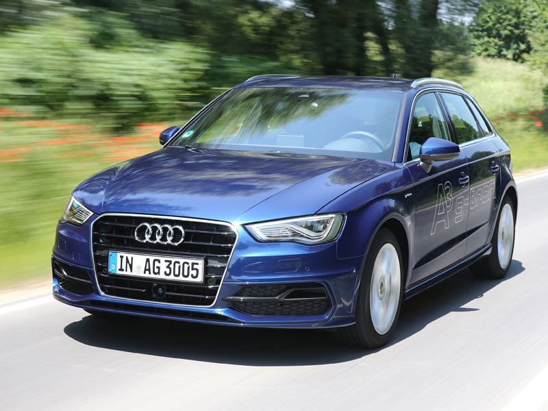 A3 und A4 gtron Audi gibt Gas Auto Motorsport kicker