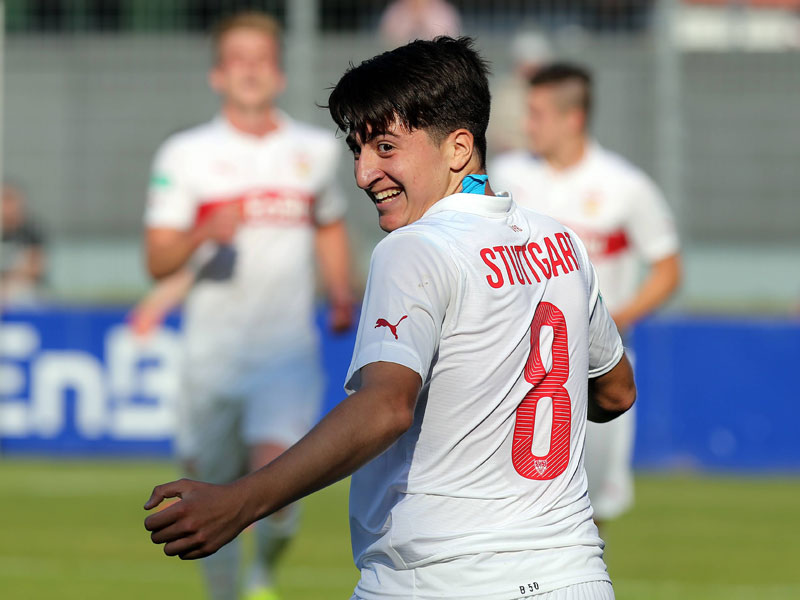 Junioren von VfB und BVB erspielen Vorsprung Junioren kicker