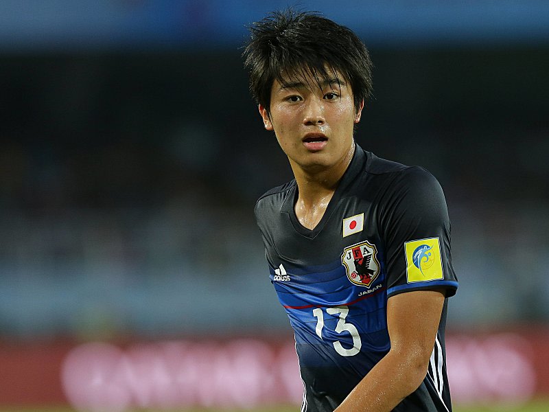 JapanTalent Keito Nakamura im Probetraining beim VfB Stuttgart kicker