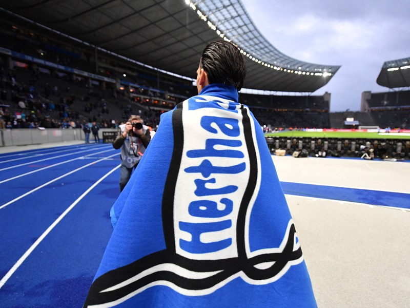 Hertha BSC vergibt lebenslange Dauerkarte als Tattoo kicker