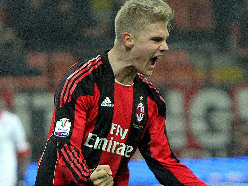 Merkel trifft für Milan - Real besteht im Calderon | Internationaler