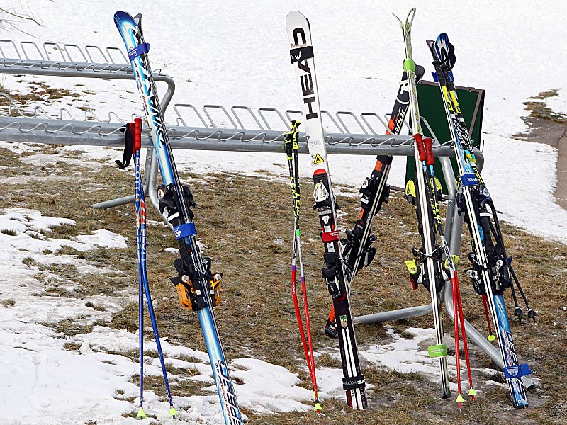 Kein Schnee, keine Rennen: Die Damen-Wettbewerbe in Val d'Isere wurden abgesagt.