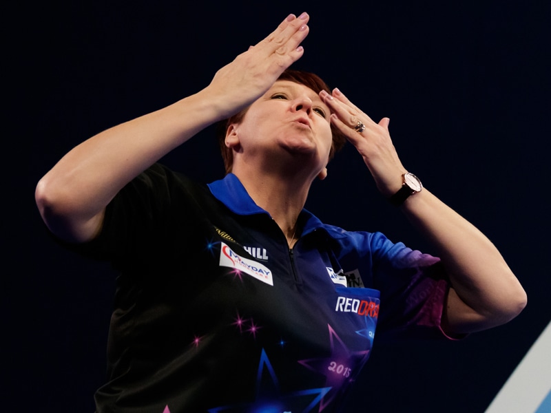 Lisa Ashton Gewinnt Die Herzen Und Verliert Das Spiel Kicker