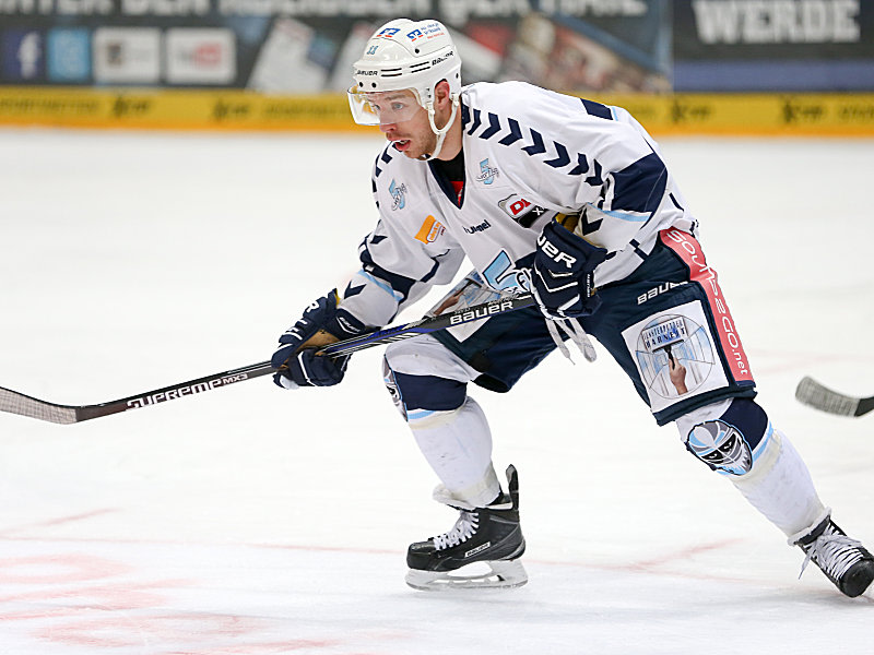 DELSpieler des Jahres Kevin Clark Eishockey kicker