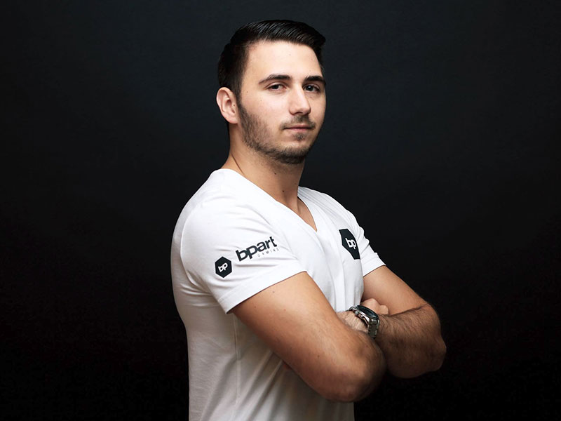Mirza Jahic ist der Stolz von bPartGaming. Der Österreicher könnte auch für Fußballvereine interessant werden.
