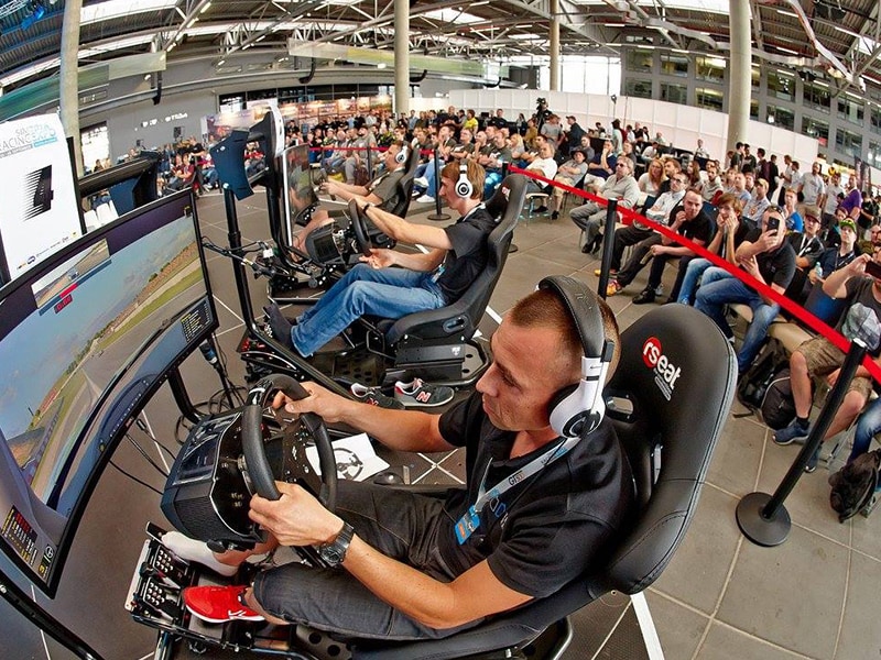Knapp 15.000 Besucher fanden sich letztes Jahr auf der SimRacing Expo ein.