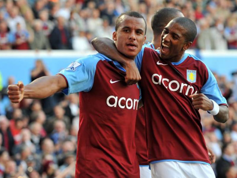 Fußball, Aston Villa: Gabriel Agbonlahor und Ashley Young