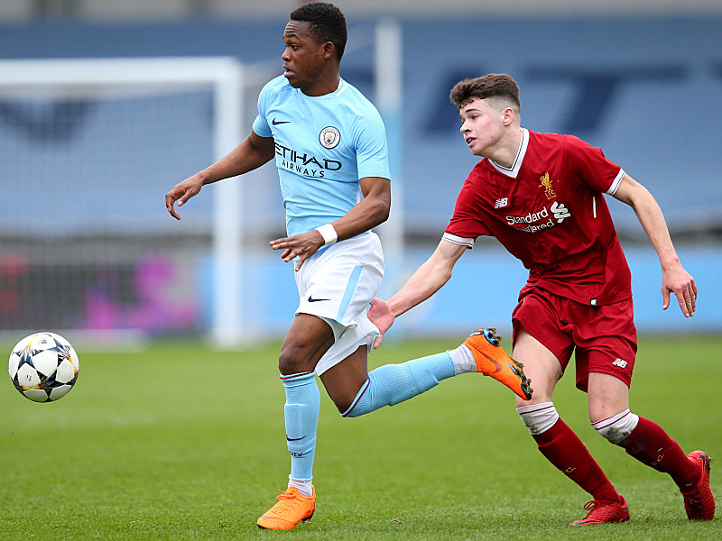 Rabbi Matondo gegen Neco Williams