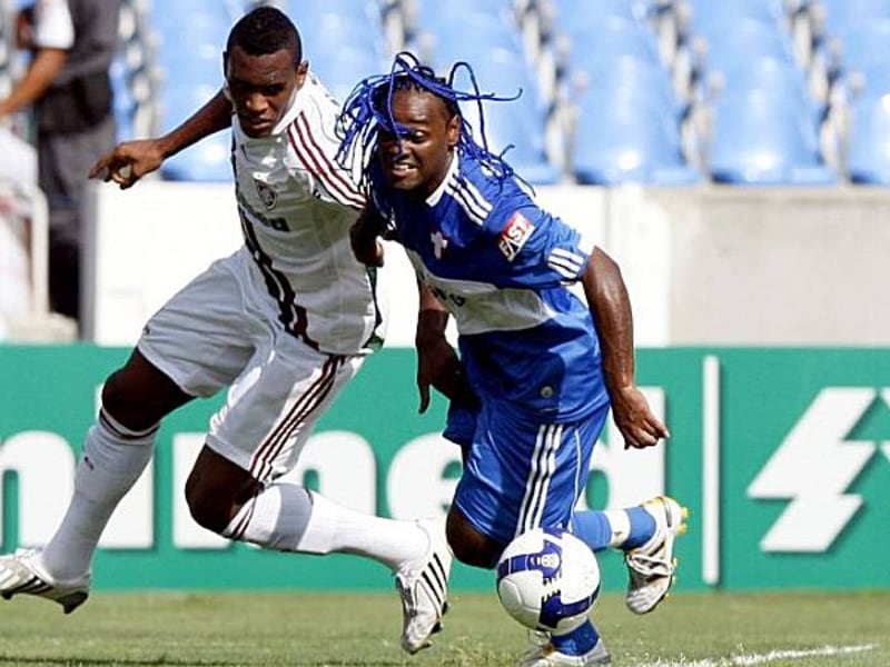 Vagner Love (re.)