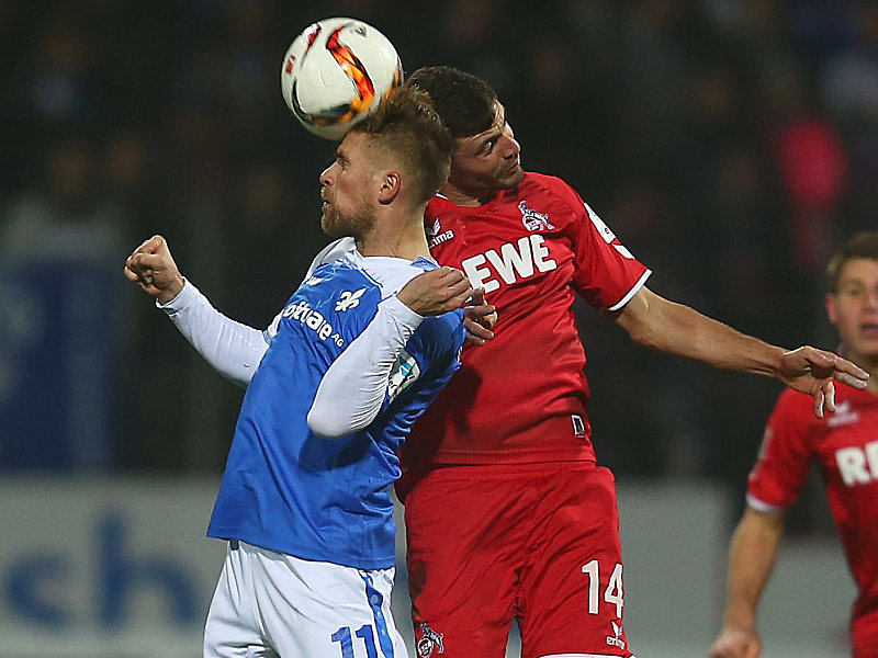 Darmstadts Tobias Kempe und Kölns Jonas Hector.