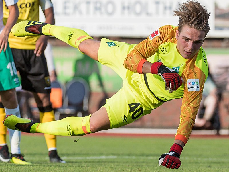 Zeigte zuletzt aufsteigende Tendenz: Werder-Schlussmann Luca Plogmann.