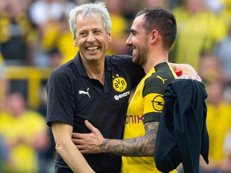 Lucien Favre mit seinem Drei-Tore-Joker Paco Alcacer