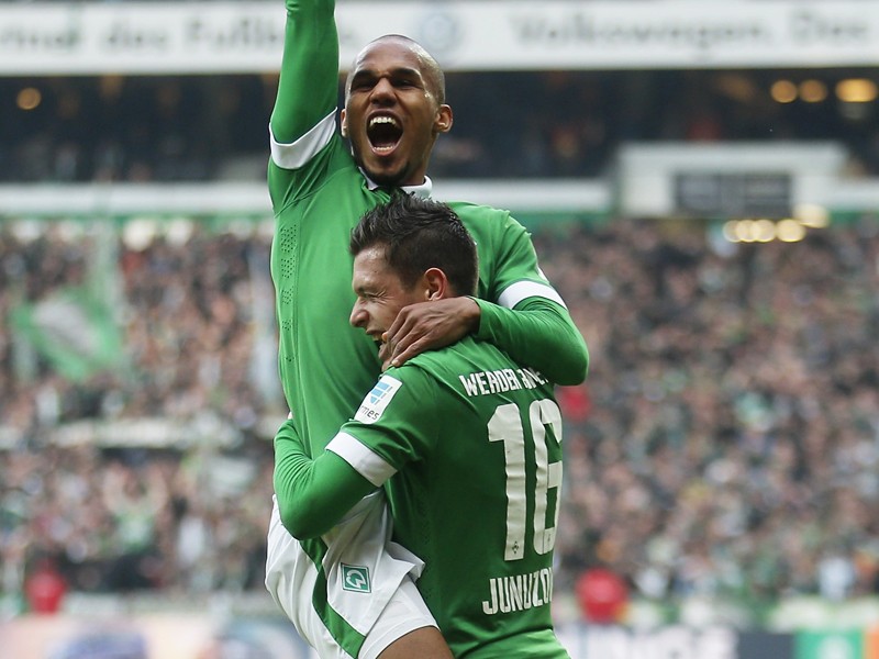 Theodor Gebre Selassie (li.), Zlatko Junuzovic