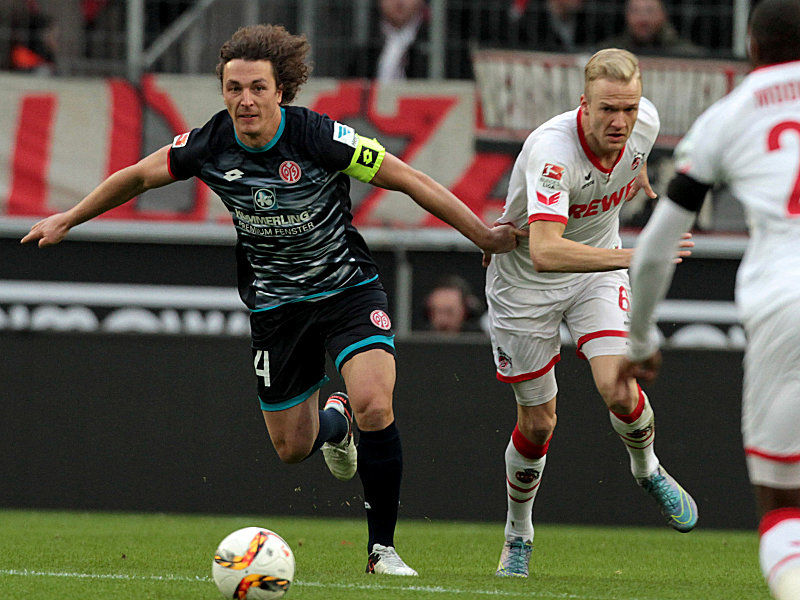 Julian Baumgartlinger (l.), Kevin Vogt