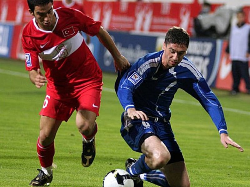 Damjanovic gegen Turan (li.)