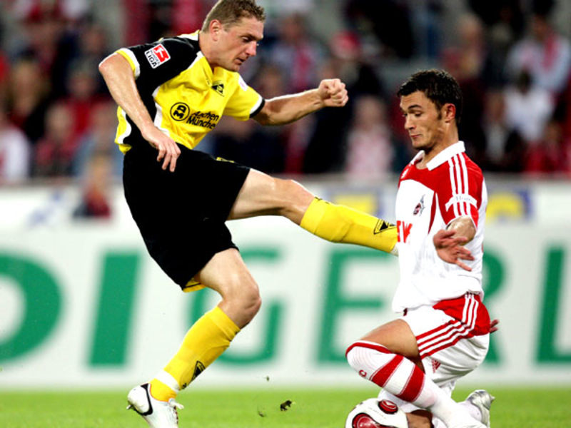 Mitreski (re.) im Duell mit Pecka