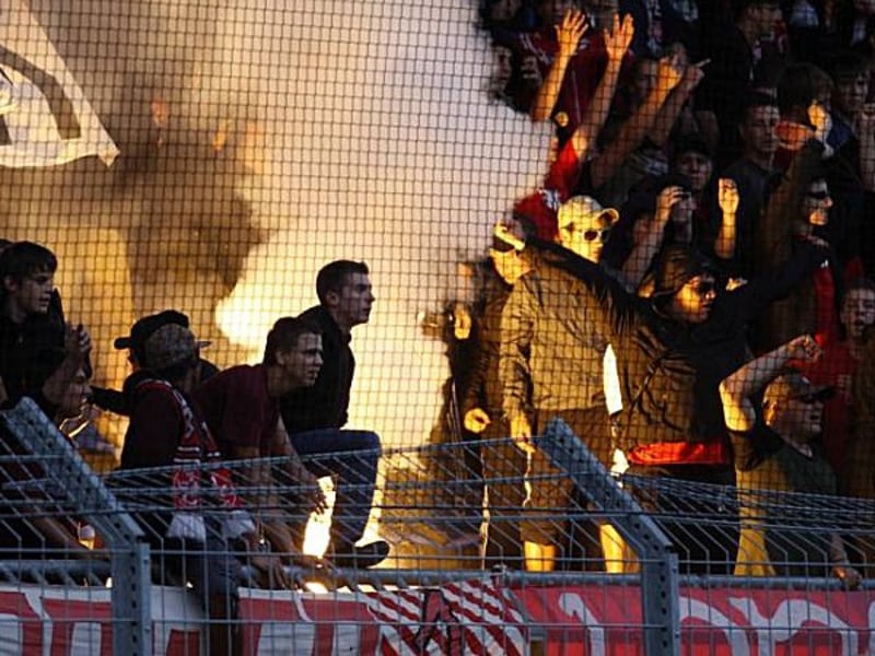 Fanunruhen im FCK-Block