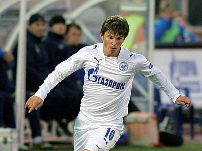 Fußball, England: Andrey Arshavin wechselt zum FC Arsenal