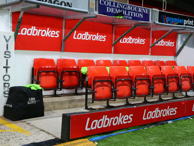 Gästebank der Rodney Parade