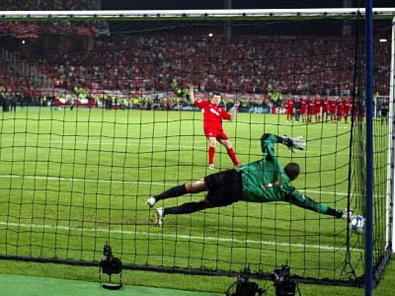 John Arne Riise gegen Dida
