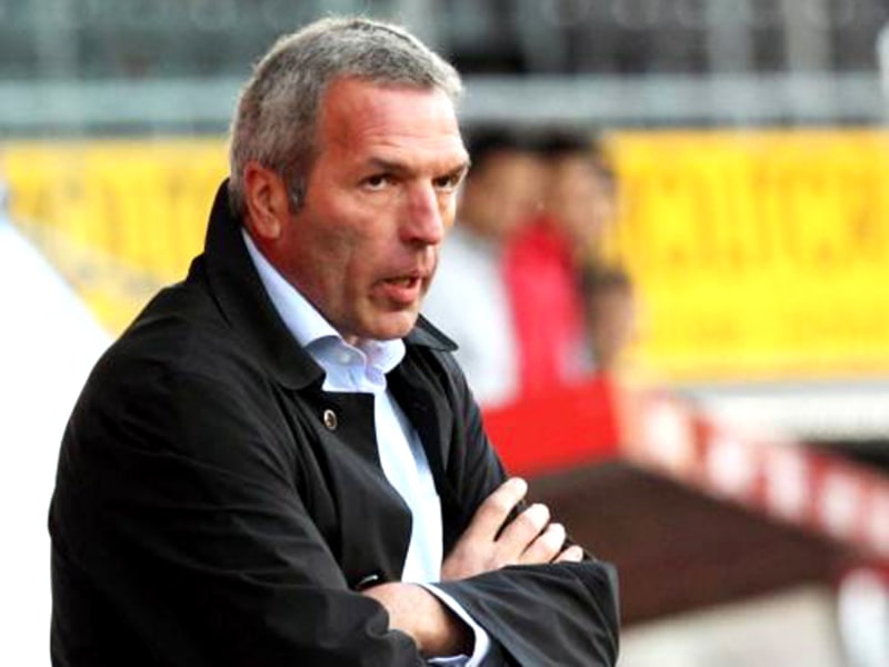 Zurück in Südafrika: Nach den Kaizer Chiefs trainiert Ernst Middendorp künftig Maritzburg United.