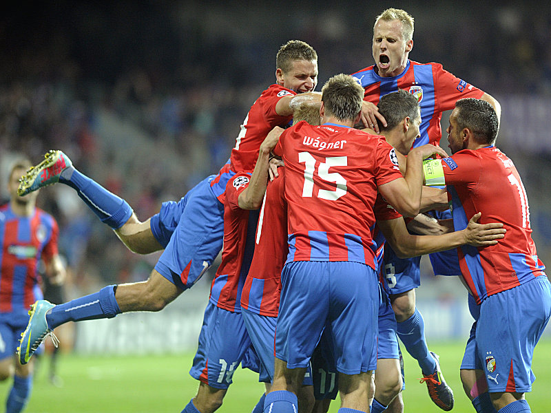 Freude pur in Plzen: Die Tschechen stehen nach einem 3:1 gegen Maribor mit einem Bein in der Hauptrunde der Champions league.