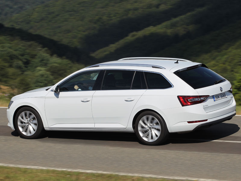 Skoda Superb Combi