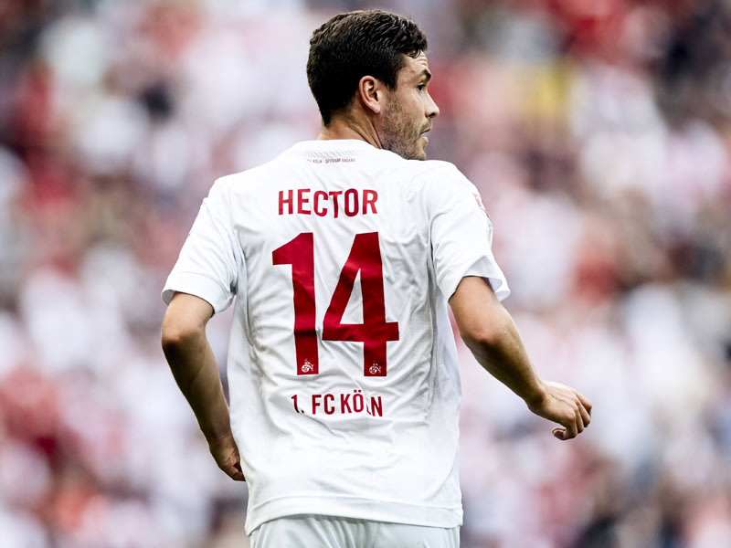 Verteidiger auf Abwegen: Kölns Hector sammelte oft auf der Sechs seine Punkte.