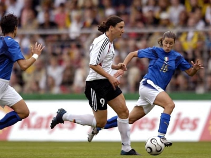 Auch in diesem Jahr nicht zu stoppen: Birgit Prinz ist zum sechsten Mal in Folge "Fußballerin des Jahres".