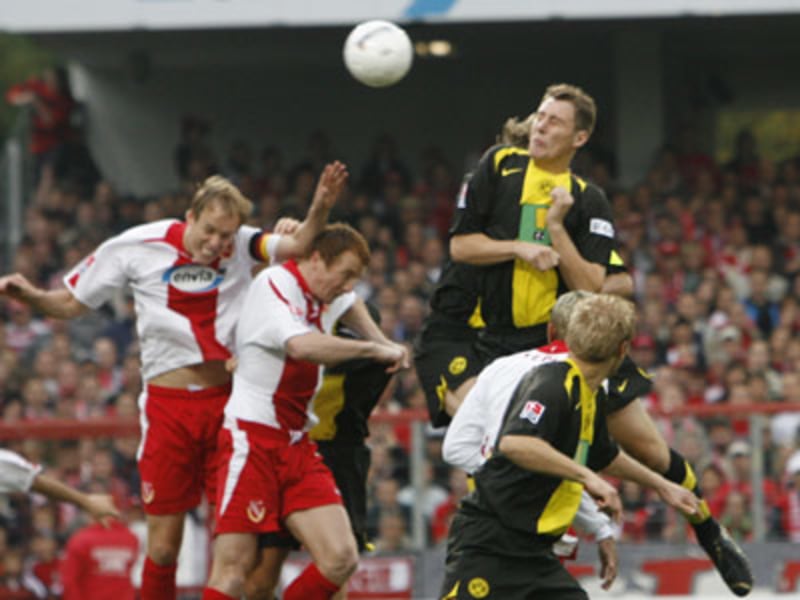 Doppelpack in Cottbus: Markus Brzenska vom BVB.