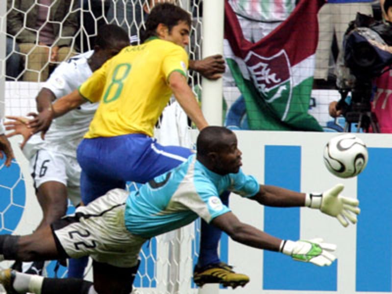 Kaka gegen Kingson