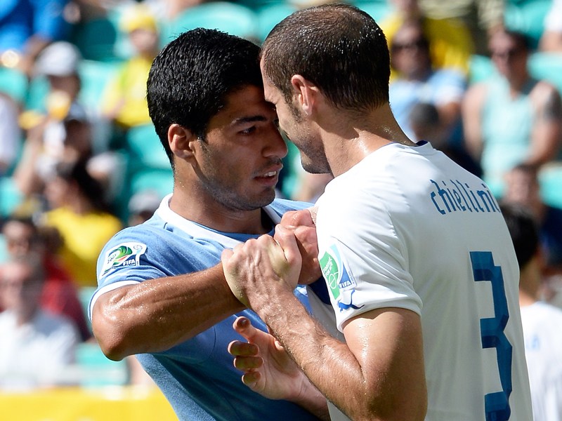 Uruguay und Italien messen sich im "kleinen" Finale ...