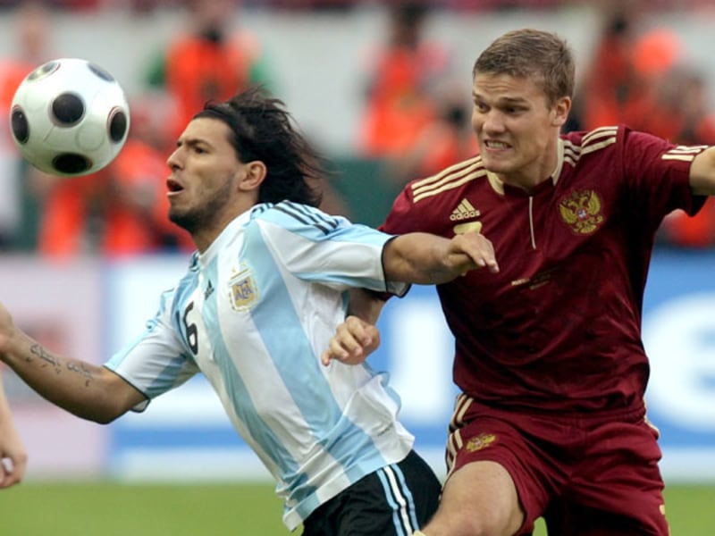 Russland unterliegt den Gauchos | Internationaler Fußball ...