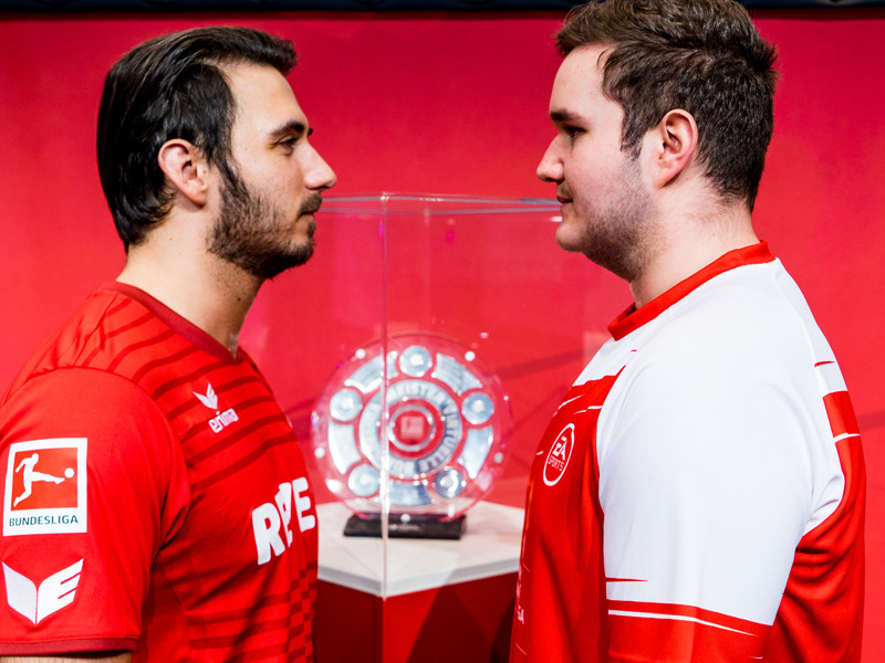 Die beiden Finalisten vor dem Endspiel: Mirza Jahic und Tim Katnawatos (re.).
