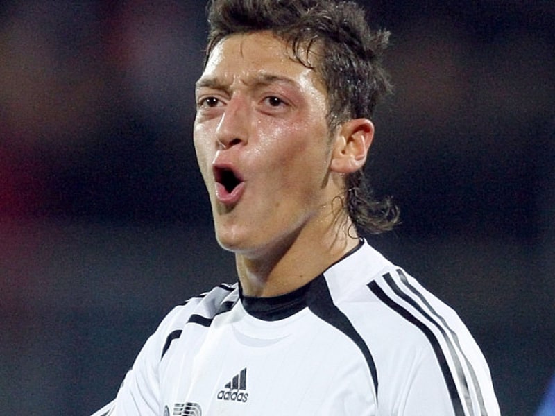 Mesut Özil