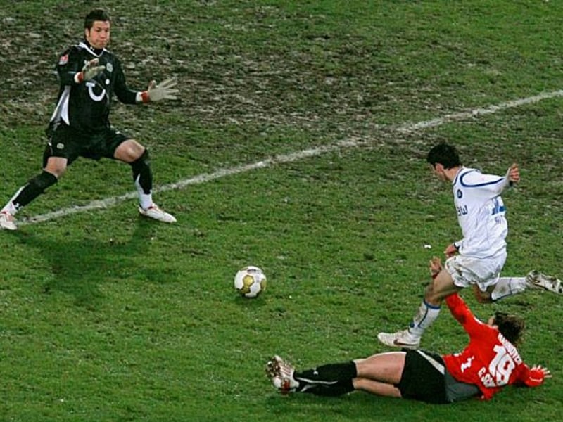 Lars Stindl im November 2008 bei seinem ersten Bundesligator. Künftig ist er Teamkollege von Fromlowitz und Schulz.