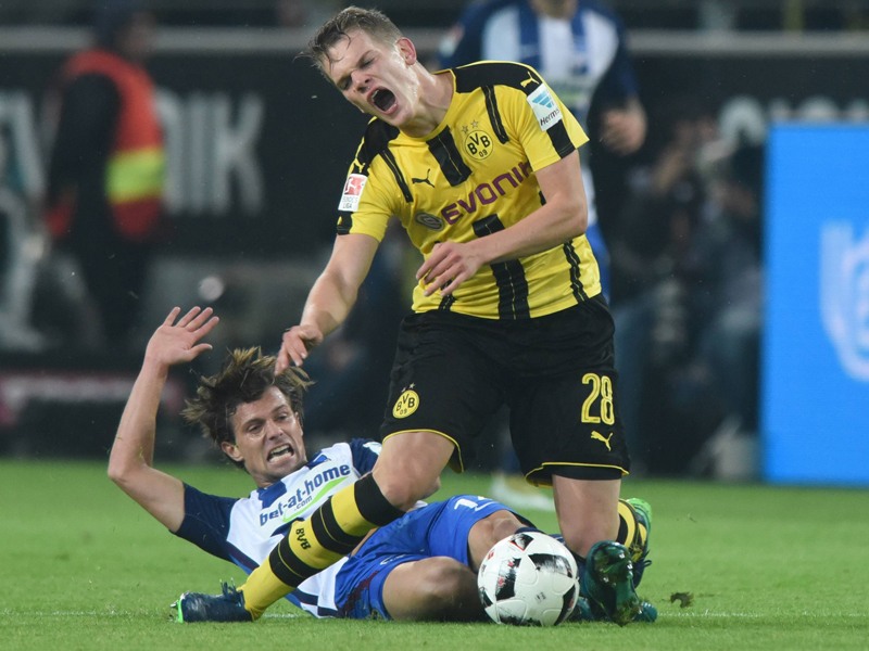Valentin Stocker & Matthias Ginter