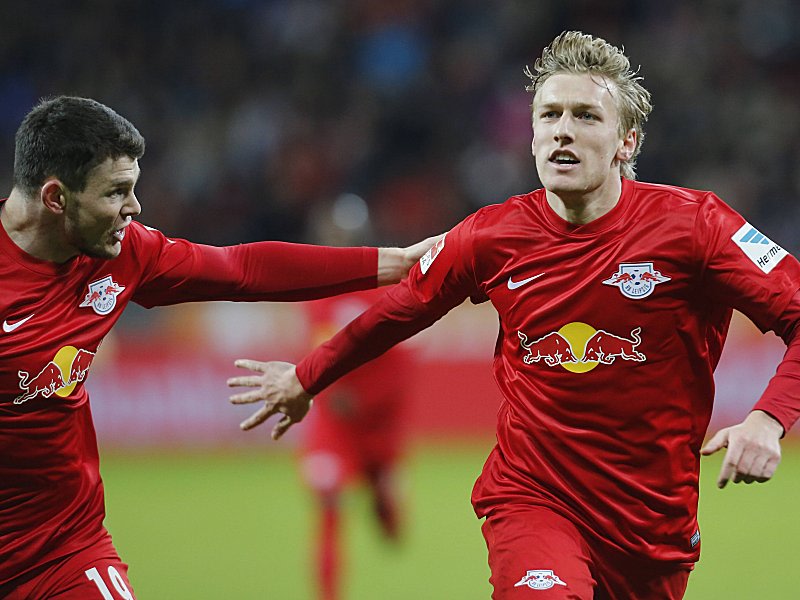 Emil Forsberg (rechts)